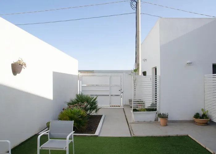 شقة Casa Sikelia, Hl Collection باكينو